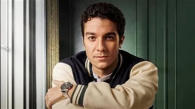 نور خالد النبوي يبدأ تصوير فيلمه الجديد 