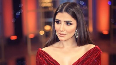 بإطلالة شبابية.. مي عمر تغازل متابعيها في أحدث ظهور لها