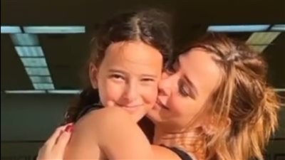 بهذه الطريقة..إيمان العاصي تعبر عن حبها لإبنتها