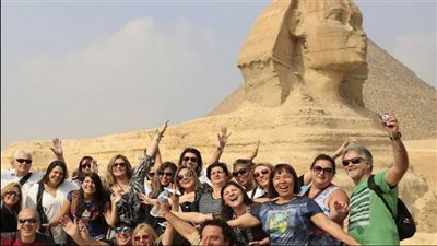 30 مليار دولار.. تفاصيل خطة الحكومة لزيادة إيرادات السياحة 