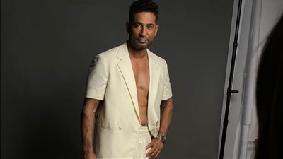 عمرو سعد يتألق بأحدث جلسة تصوير له