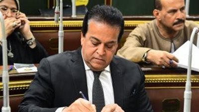 وزير الصحة يوضح سبب أزمة الحضانات في مصر