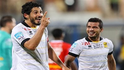 القيمة السوقية لأحمد حجازي وطارق حامد بعد ارتفاع سعر الدولار