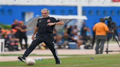 دون تغييرات.. كولر يحدد رباعي دفاع الأهلي ضد الزمالك اليوم الجمعة في كأس السوبر المصري