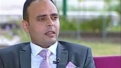 خبير اقتصادي يكشف الإجراءات القادمة لخفض الأسعار 