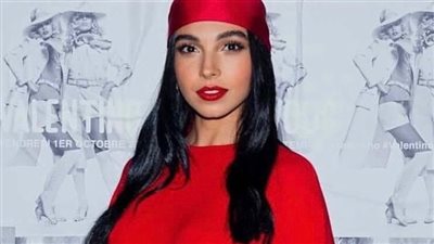 سلمى أبو ضيف تخطف الأنظار بإطلالة مثيرة