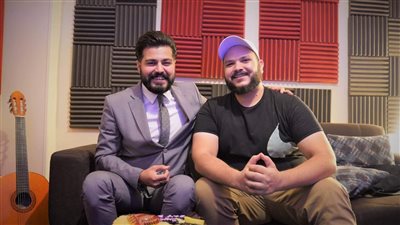 351 مليون مشاهدة.. مسلم يحتفل مع المخرج خالد خان بنجاح ‘أتنسيت’