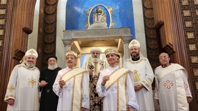 سيامة دياكونيين وإبصالتسيين لكنيسة العذراء أرض الجولف