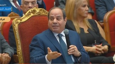 لإنهاء تراخيص المشاريع سريعا.. السيسي: 