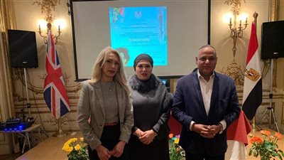 معرض فني تشكيلي بالمكتب الثقافي المصري في لندن