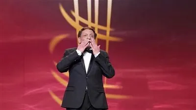 بعد إشاعة وفاته.. عادل إمام يتصدر تريند 