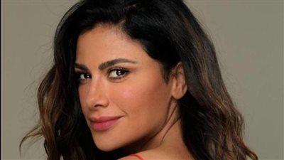 صبا مبارك: مش مطلوب من الممثلة أنها تكون ملكة جمال