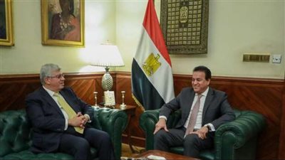 وزيرا الصحة والتعليم العالي يشهدان توقيع بروتوكول تعاون لدعم إطلاق المبادرات