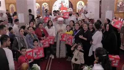 رسامة شمامسة لكنيسة العذراء والأنبا رويس بكفر فرج جرجس بمنيا القمح