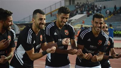 الأهلي ينافس رباعي عالمي في رقم لا يتكرر كثيرا