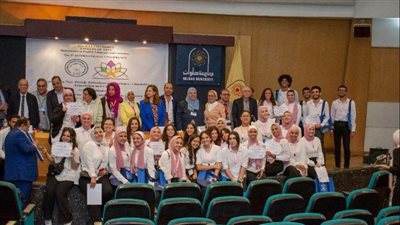 آداب حلوان تنظم مؤتمر 