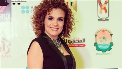 بإطلالة رقيقة... يارا جبران تمازح جمهورها فى أحدث ظهور لها