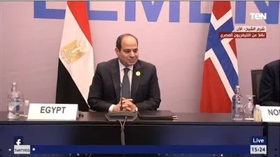 شاهد.. لحظة تدشين المرحلة الأولى لإنتاج الهيدروجين الأخضر بحضور السيسي 