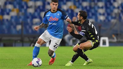 نابولي يفوز على إمبولي بهدفين نظيفين في الدوري الإيطالي