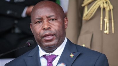 عاجل.. رئيس بوروندي يُشيد بالتنظيم المصري الناجح للقمة العالمية للمناخ