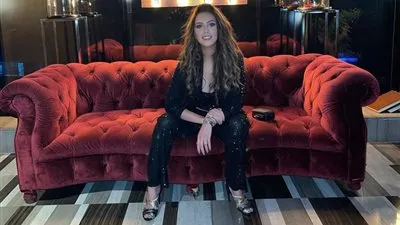 بإطلالةكلاسيكية.. هبة عبدالعزيز فى أحدث ظهور لها