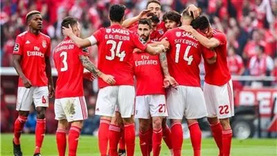 صراع إسباني إنجليزي على جوهرة بنفيكا