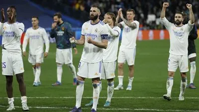 هدف برشلونة في مقدمتهم.. الكشف مصير ثلاثي ريال مدريد