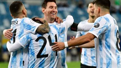ليونيل سكالوني يعلن قائمة الأرجنتين في كأس العالم 