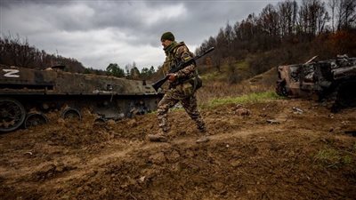 لماذا انسحبت روسيا من خيرسون.. هزيمة أم تكتيك