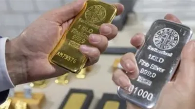 أسعار الذهب تتجه لتحقيق أكبر ارتفاع أسبوعي منذ 8 أشهر