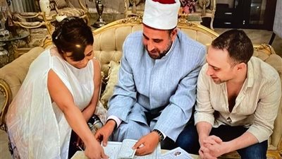 عاجل.. شيرين عبدالوهاب: 'حسام حبيب حب حياتي بكون في آمان معاه'