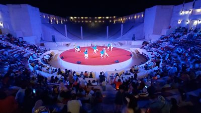 المسرح الرومانى بشرم الشيخ يتلألأ بفرق قصور الثقافة