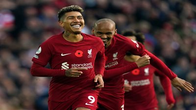 ليفربول ينتصر على ساوثهامبتون بثلاثية في الدوري الإنجليزي