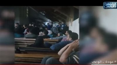 لقطات خاصة.. أهالي ضحايا أتوبيس المنصورة ينتظرون جثامين ذويهم أمام المشرحة 