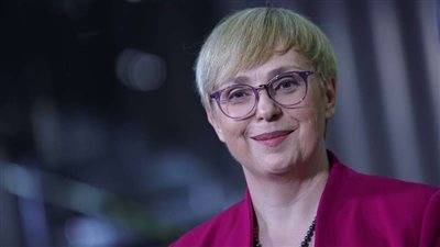 سلوفينيا تنتخب أول امرأة رئيسة للبلاد