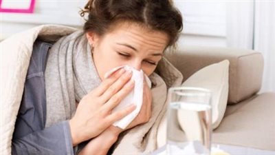 عند الإصابة بالبرد.. طبيب: اذهبوا للمستشفى عند ظهور هذه الأعراض (فيديو)