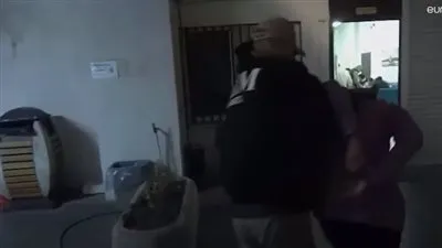 شاهد.. لحظة القبض على الفتاة المتهمة بتنفيذ انفجار إسطنبول 