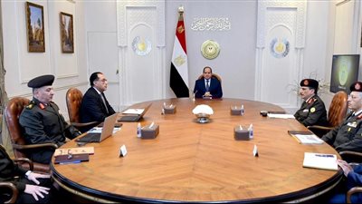 عاجل.. السيسي يتابع موقف طرح الشركات التابعة للقوات المسلحة في البورصة