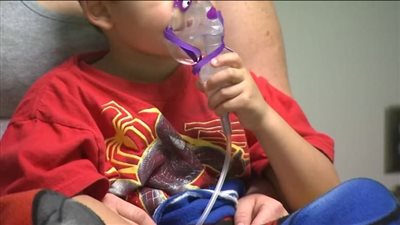 استشاري يوجه رسالة لأولياء الأمور حال الإصابة بالفيروس المخلوي