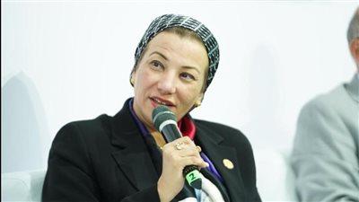 وزيرة البيئة: 