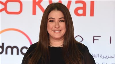 بالإسود.. كندة علوش تتألق في فعاليات اليوم الرابع لمهرجان القاهرة السينمائي الدولي 