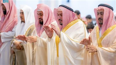 أقيمت اليوم بالسعودية.. اعرف طريقة صلاة الاستسقاء