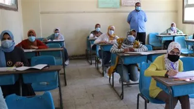 موعد امتحانات الترم الأول بالمدارس والجامعات