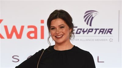 أول ظهور ليسرا اللوزي بإطلالة جذابة في المهرجان القاهرة السينمائي الدولي 