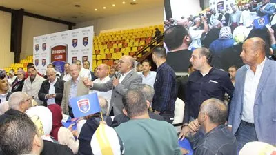 أعضاء العمومية لنادى الزهور يوافقون على الميزانية والحساب الختامى بالإجماع