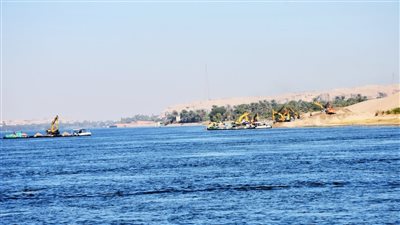 مدير هيئة النقل النهري بأسوان يلتقي مع قادة البواخر السياحية