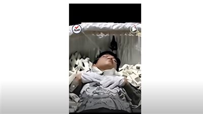 شاهد.. أربعيني يستيقظ من نعشه في إندونيسيا بعد إعلان وفاته