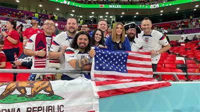 كأس العالم قطر 2022.. جماهير أمريكا تشعل أجواء مباراة ويلز