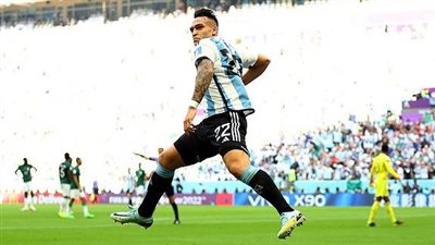 للمرة الثانية.. لاوتارو مارتينيز يسجل هدف أبيض في شباك السعودية 