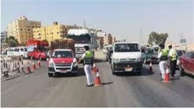 حملات مرورية مكثفة بالعاصمة والطرق السريعة لرصد المخالفات